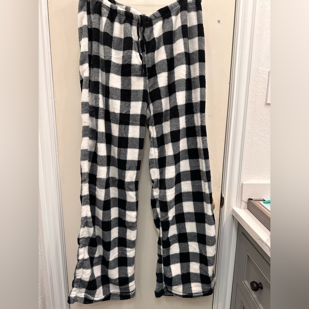 Fuzzy night time pants!